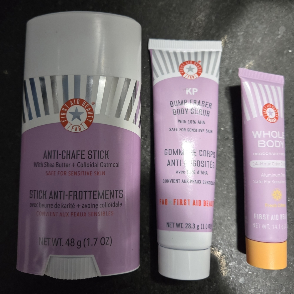 First Aid Beauty Skincare Set